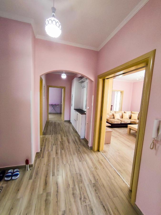 Cheerful 2 Bedroom Villa With Free Parking. Gjirokaster Exterior photo